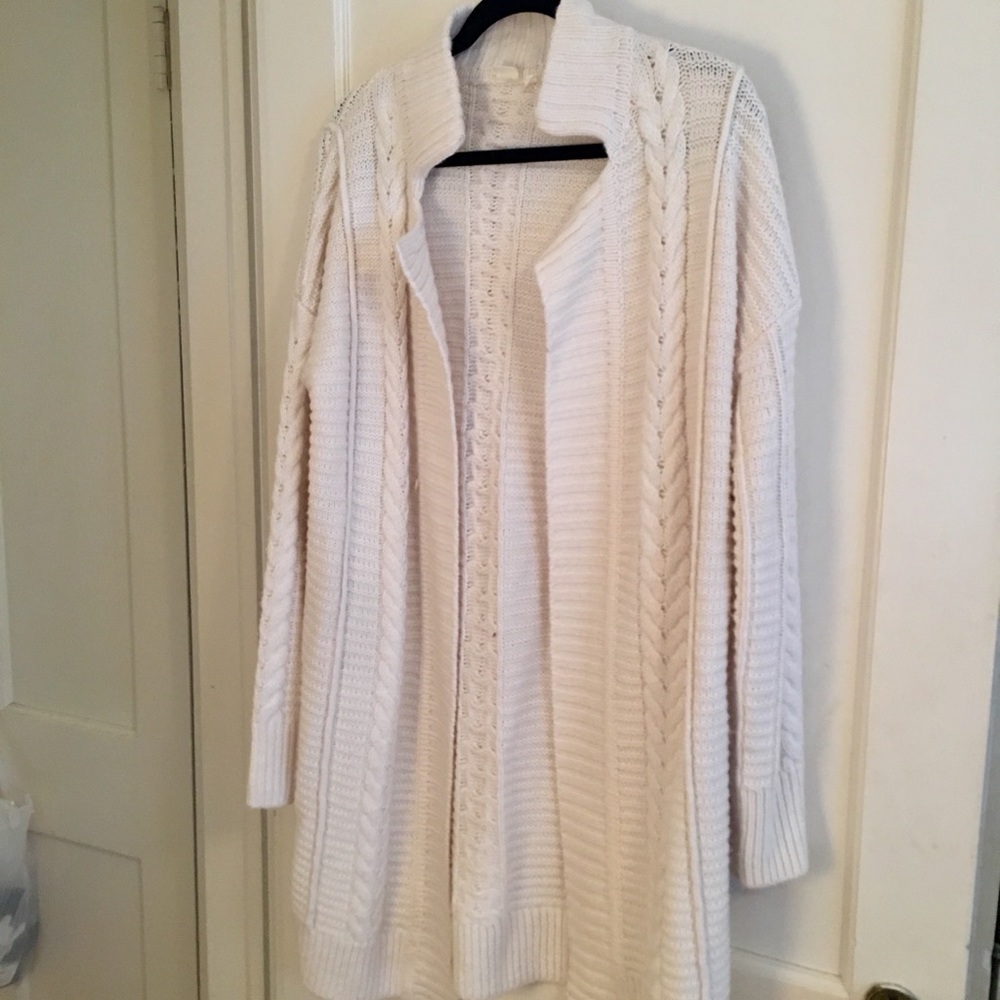 GAP White Sweater